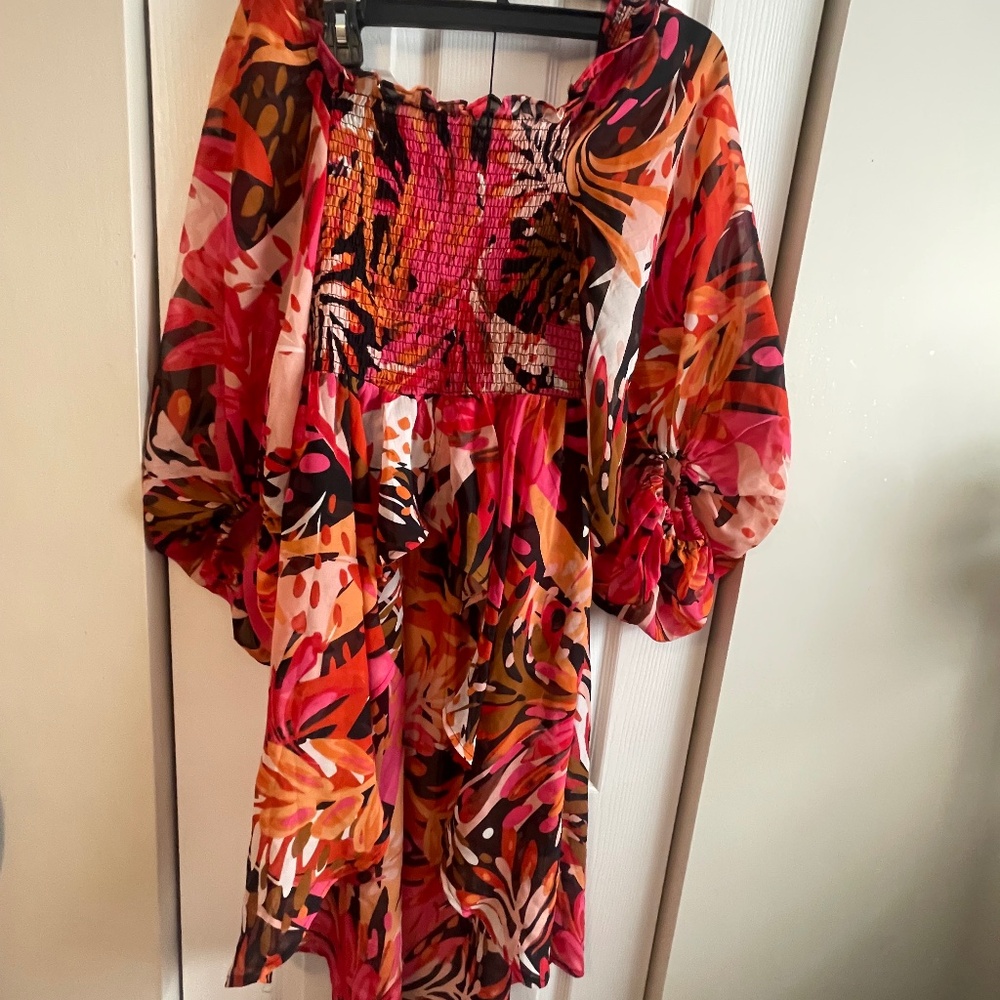 LIVE 4 TRUTH floral boho flowy top S